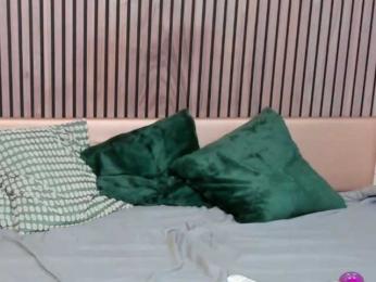 SunnyBright webcam bongacams model stream image