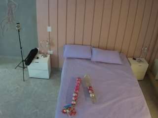 voyeurcam-casa-salsa-bedroom-1 webcam model stream image
