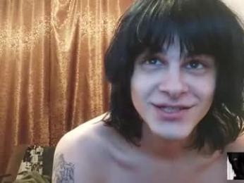 gushill_ webcam chaturbate model stream image