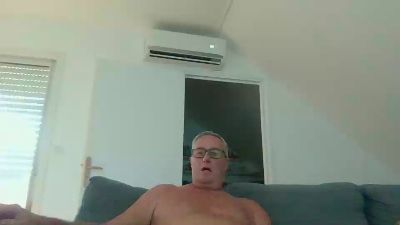 juantobanana webcam model stream image