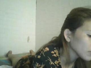 Bella Islove webcam model stream image