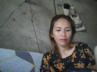 Bella Islove webcam model stream image