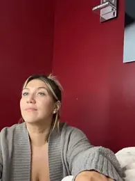 LittleMissEeve webcam model stream image