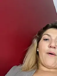 LittleMissEeve webcam model stream image