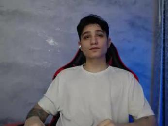 rik_and webcam model stream image