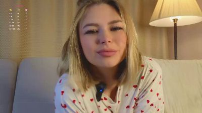 GlennaDwinell webcam model stream image