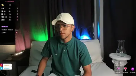 Colstorw_ webcam model stream image