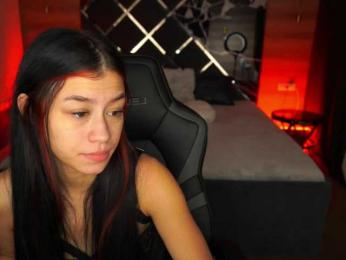 FataleNellie webcam model stream image