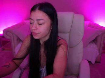 FataleNellie webcam model stream image