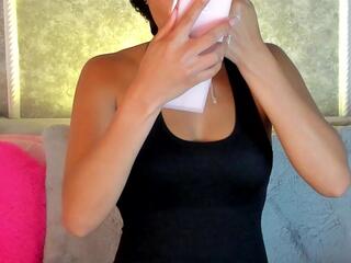 Victoria Lois webcam model stream image