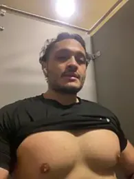JossAckland webcam model stream image