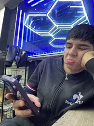 Stick_ledom webcam model stream image