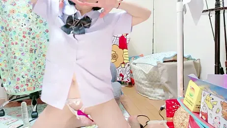 renapiyon8182 webcam stripchat model stream image
