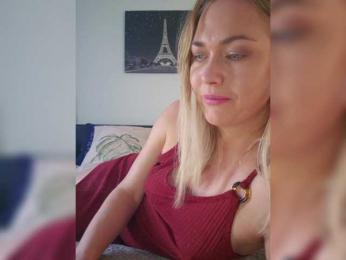 Yesenia-1 webcam model stream image