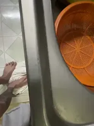 yuici79 webcam model stream image