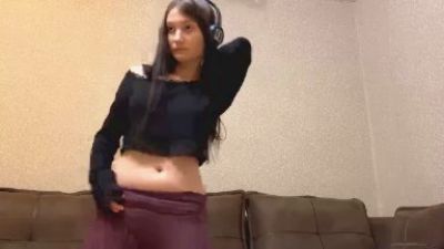 AiKerzer webcam model stream image