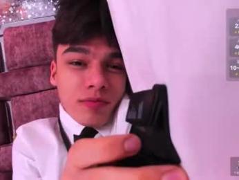 gerony_ webcam model stream image