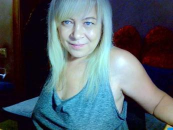 Savan35na webcam model stream image