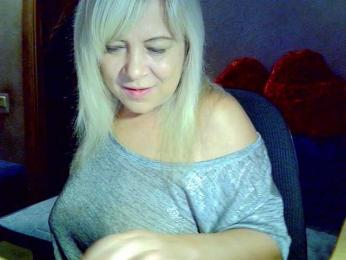 Savan35na webcam model stream image