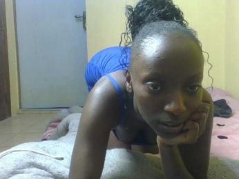 Queenviper webcam bongacams model stream image