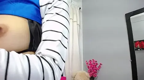 TomieJunji webcam model stream image