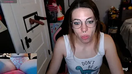 KierBearKisses webcam model stream image