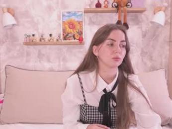 fluffy_hat webcam model stream image