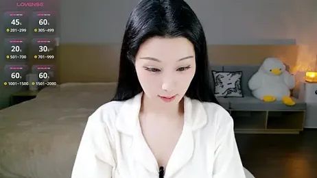 Lucky-baby webcam model stream image