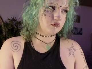 eloiise webcam model stream image