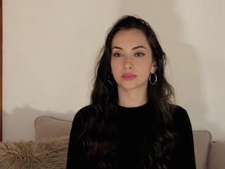 Isabella Sandoval webcam model stream image