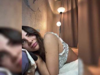 -EmilyJones- webcam model stream image