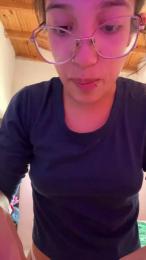 anahi50 webcam model stream image