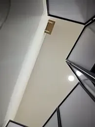 Lesly_10- webcam model stream image