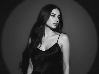 CharlaDaponte webcam model stream image