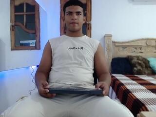 Mathews Rouss webcam model stream image