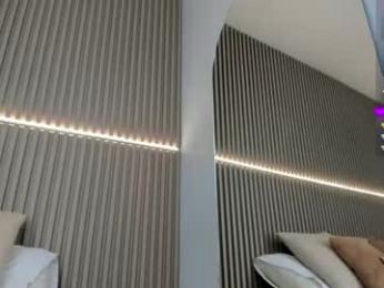 coralineross_ webcam model stream image