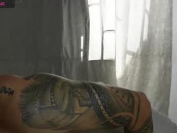 muscle_king_cum webcam model stream image