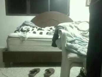 skanky_little_dolls webcam model stream image