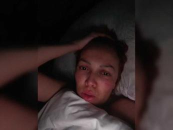 vik77777A webcam bongacams model stream image