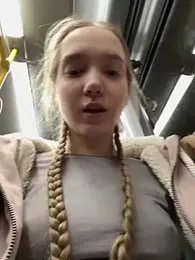 bambi_lu webcam model stream image