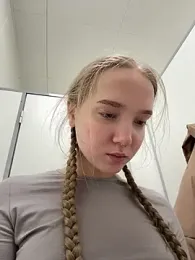 bambi_lu webcam model stream image