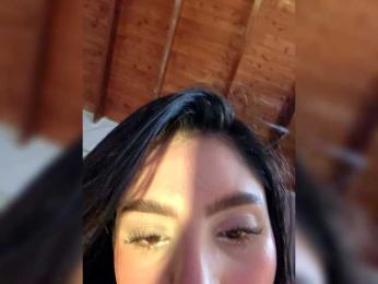 Esmeralda-Rossi webcam model stream image