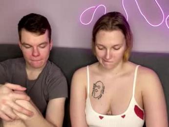 julielourens webcam model stream image