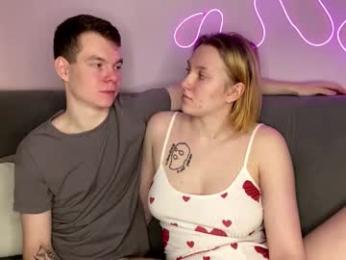 julielourens webcam model stream image