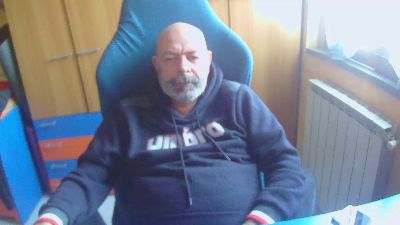 zeus8xxx4 webcam model stream image