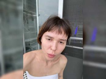 thechloee webcam model stream image