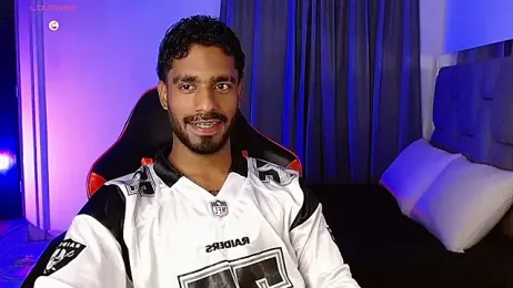 Christian_thor webcam model stream image