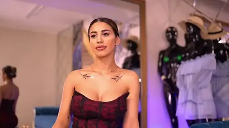 SiennaNoir webcam model stream image