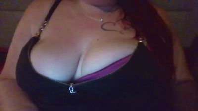 Yuna4you webcam model stream image