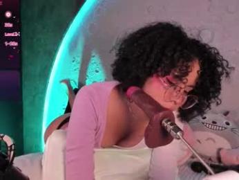 emma_nakamura webcam model stream image